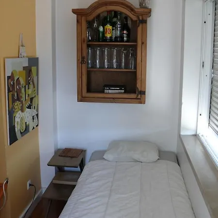 Picoas River Apartman *